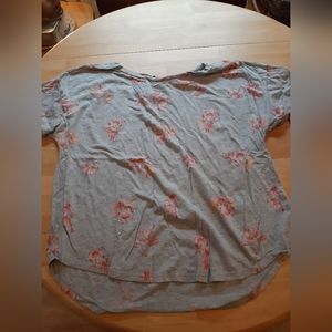 3 T-Shirt Bundle, Maurices and American Eagle